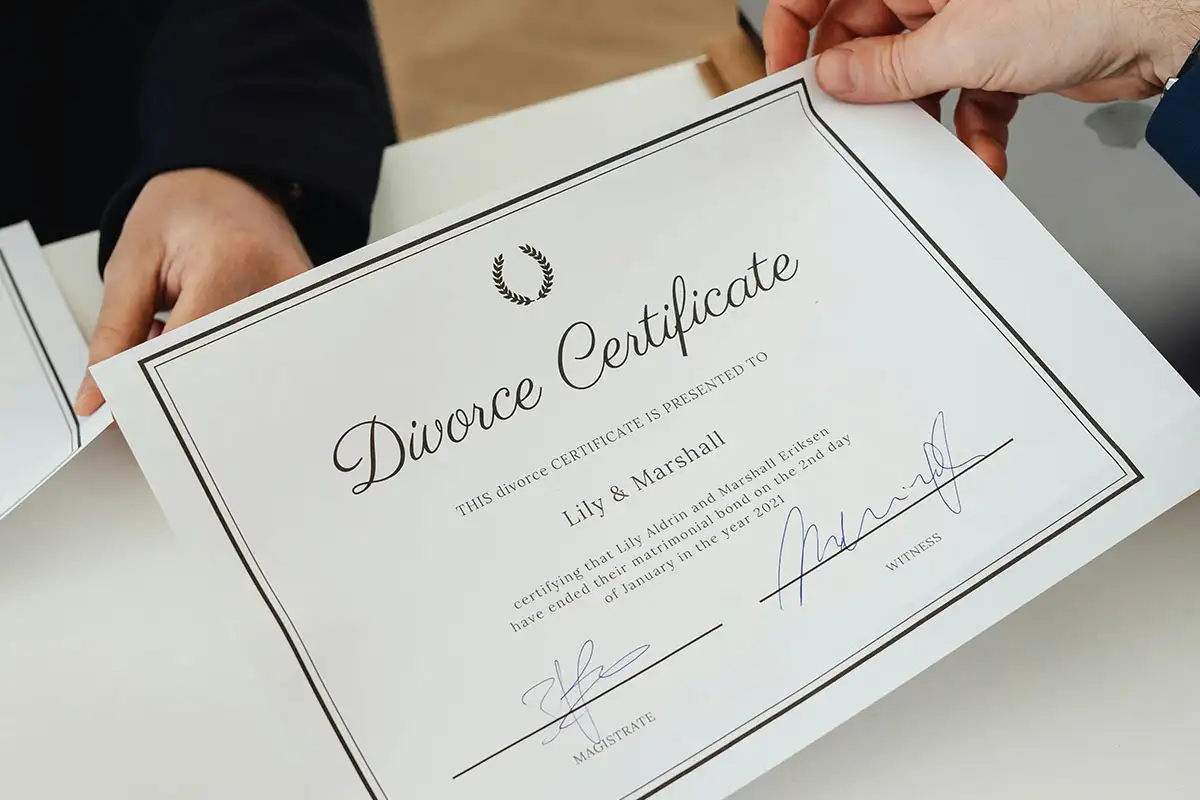 Image of a Divorce Certificate